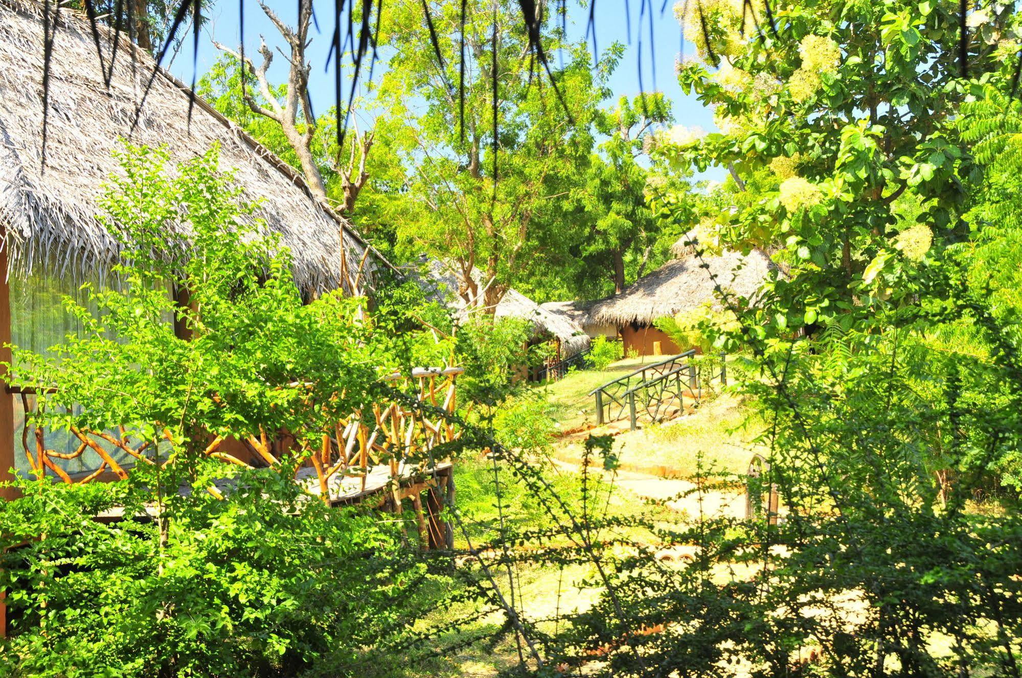 Yala Beddegama Eco Hotel Kataragama Kültér fotó